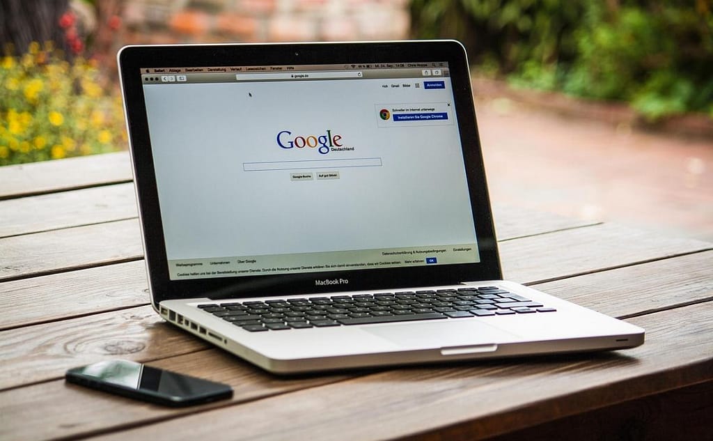 Diploma online: 5 vantaggi concreti per chi lavora o ha poco tempo